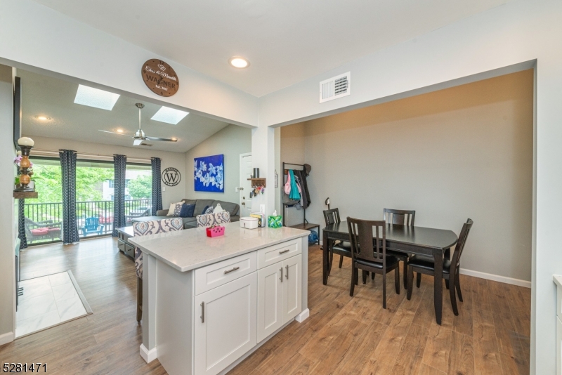 Society Hill II - Residential