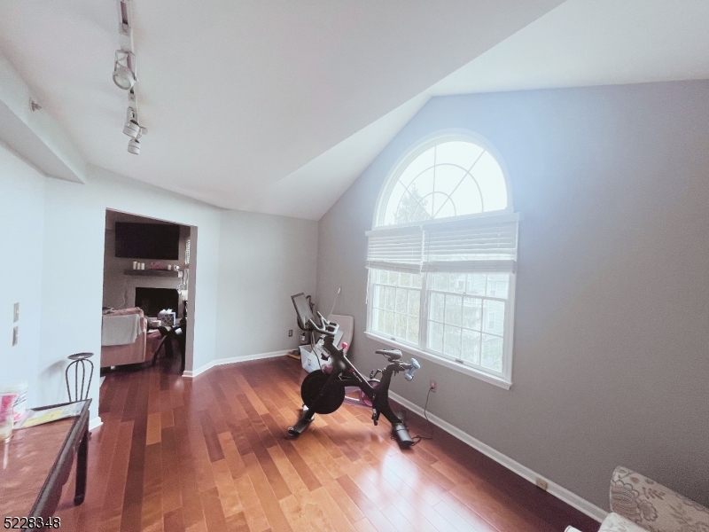 Montville Chase - Residential Lease