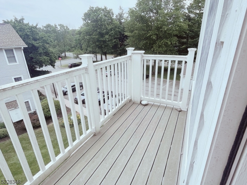 Montville Chase - Residential Lease