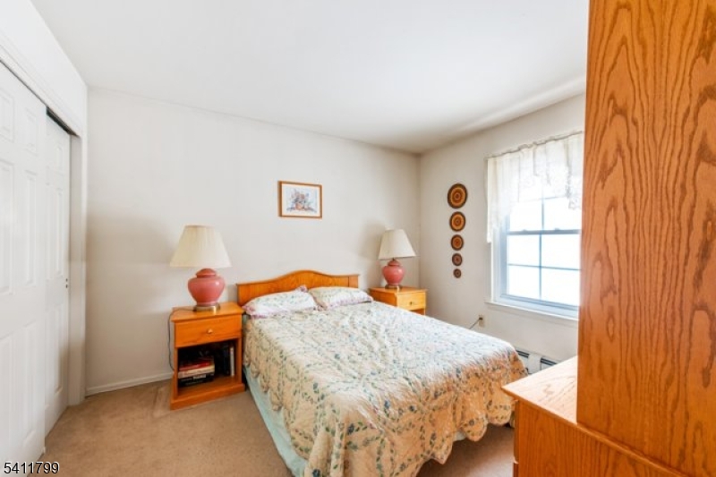 Lakeview At Jefferson - Residential