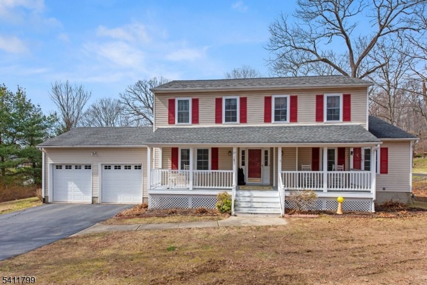 WARM & INVITING COLONIAL IN GREAT NEIGHBORHOOD AT END OF CUL-DE-SAC. PRETTY COUNTRY FRONTPORCH. SUNNY EIK W/CTR ISL GRANITE COUNTERTOPS, 4 BEDROOMS,OFFICE,FINISHED BASEMENT,FAMILYRM W/GAS FIREPLACE,NEWER WINDOWS, TWO TEIR COMPOSITE DECKNATURALGAS, LOTS MORE!COMMUTERS DREAM. CLOSE TO EVERYTHING. WON'T LASTselling strickly "AS IS" no known issues.