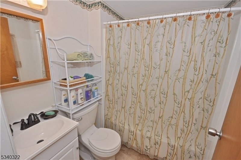 Butler Boro, New Jersey 07405, United States, 3 Bedrooms Bedrooms, ,3 BathroomsBathrooms,Residential,Coming Soon,99059