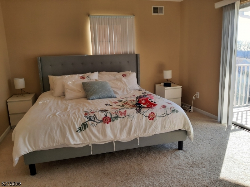 Hanover Hills - Residential Lease