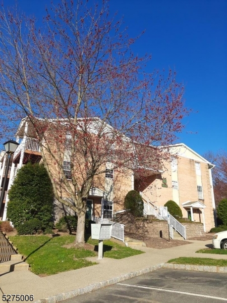 Hanover Hills - Residential Lease