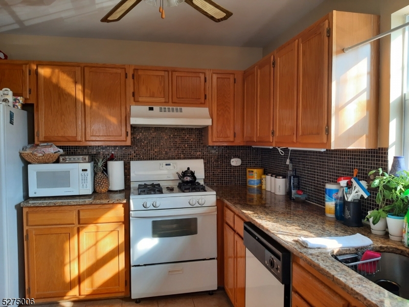 Hanover Hills - Residential Lease