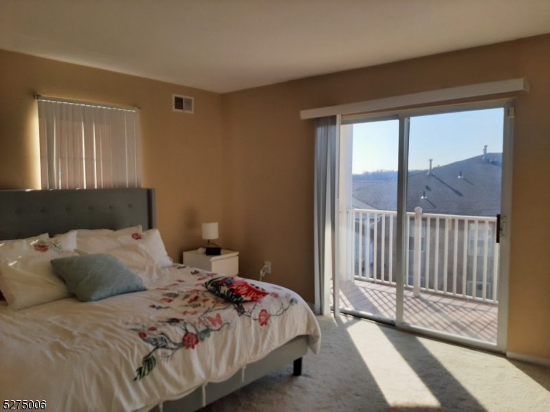 Hanover Hills - Residential Lease