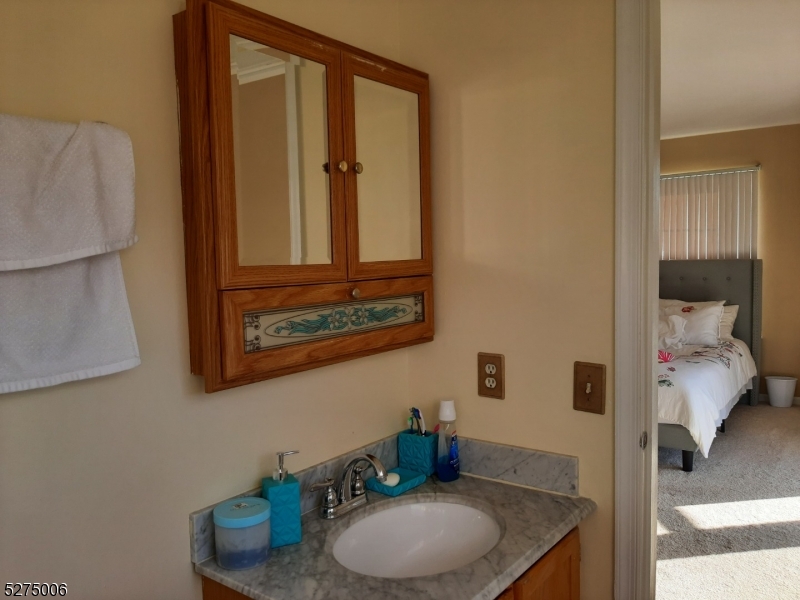 Hanover Hills - Residential Lease