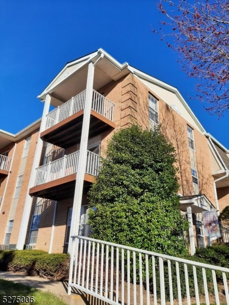 Hanover Hills - Residential Lease