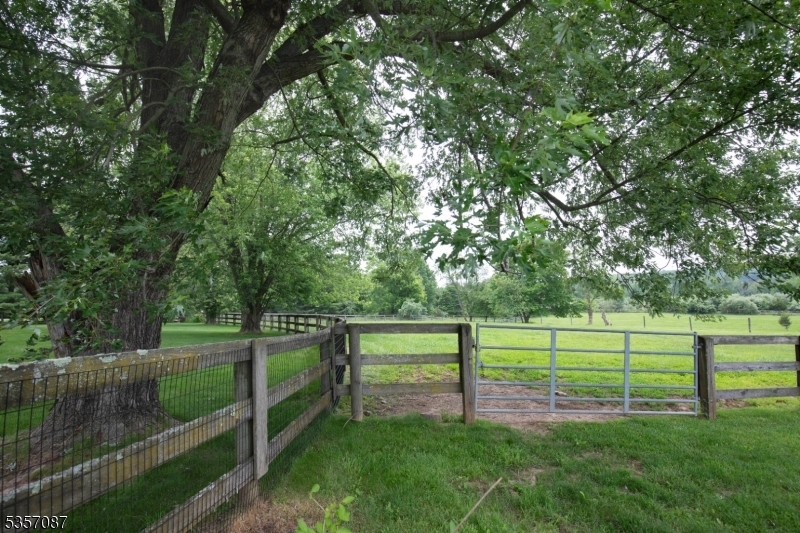 Wertsville Rd.to Rileyville - Residential