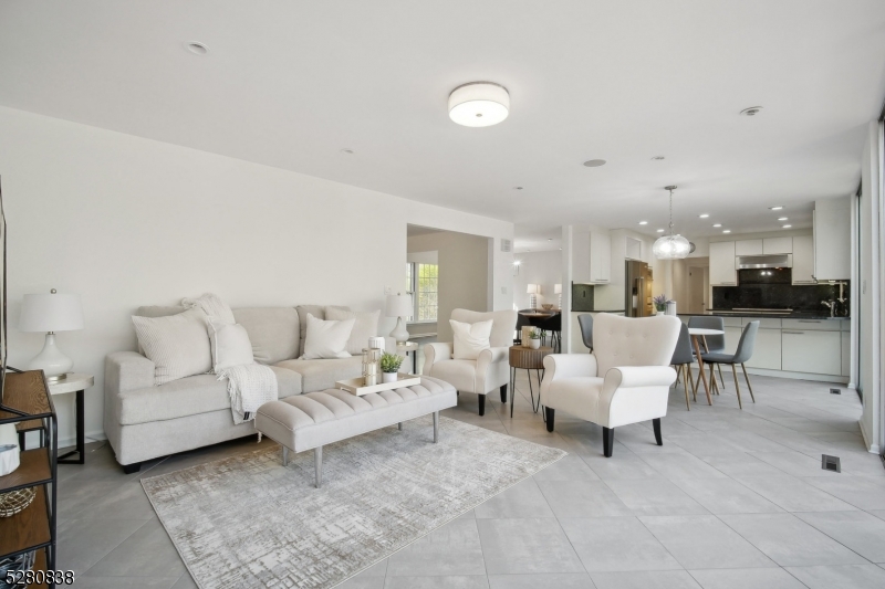 DEERFIELD - Residential