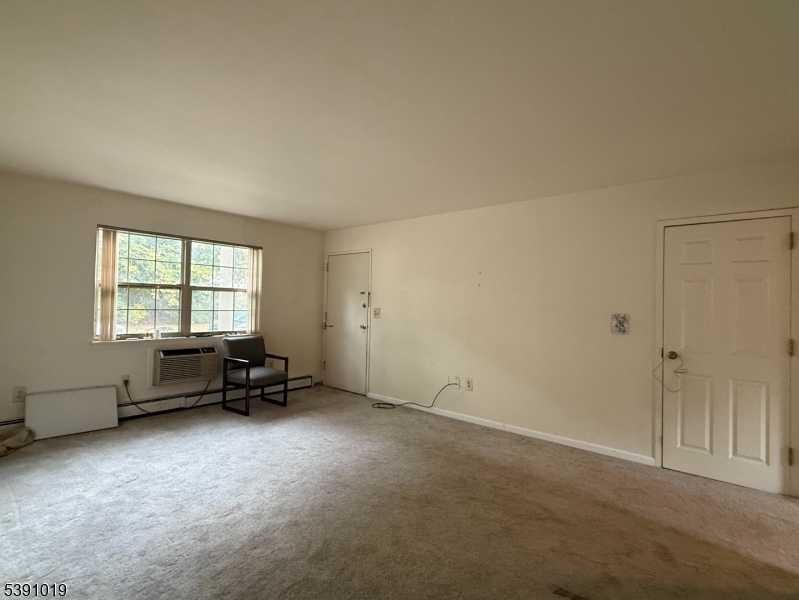 Valley Stream - Residential