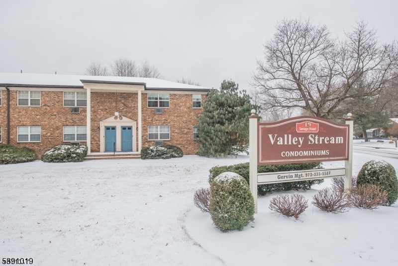 Valley Stream - Residential