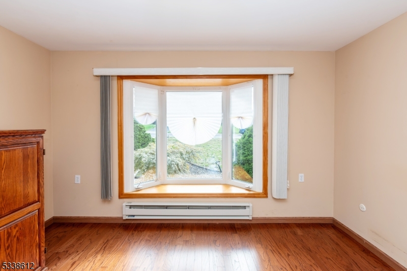 Leisure Knoll - Residential