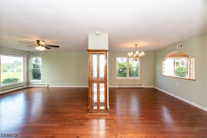 Leisure Knoll - Residential