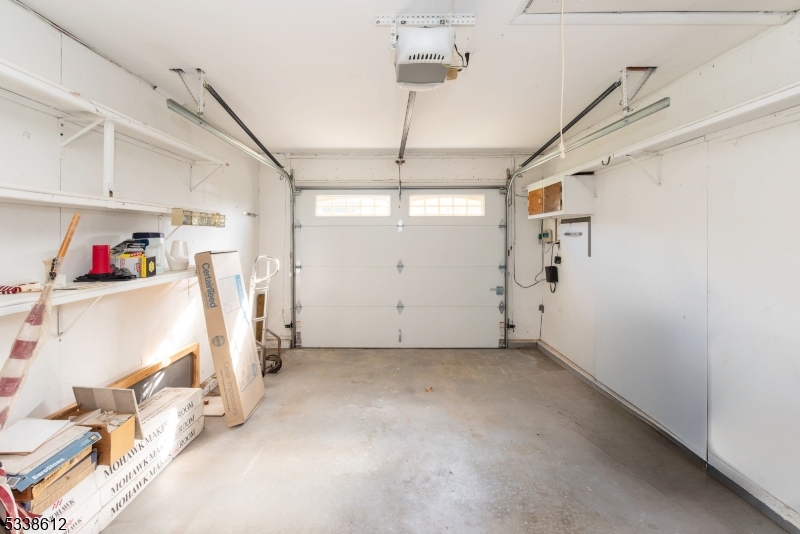 Leisure Knoll - Residential