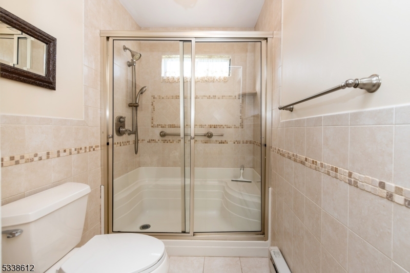 Leisure Knoll - Residential