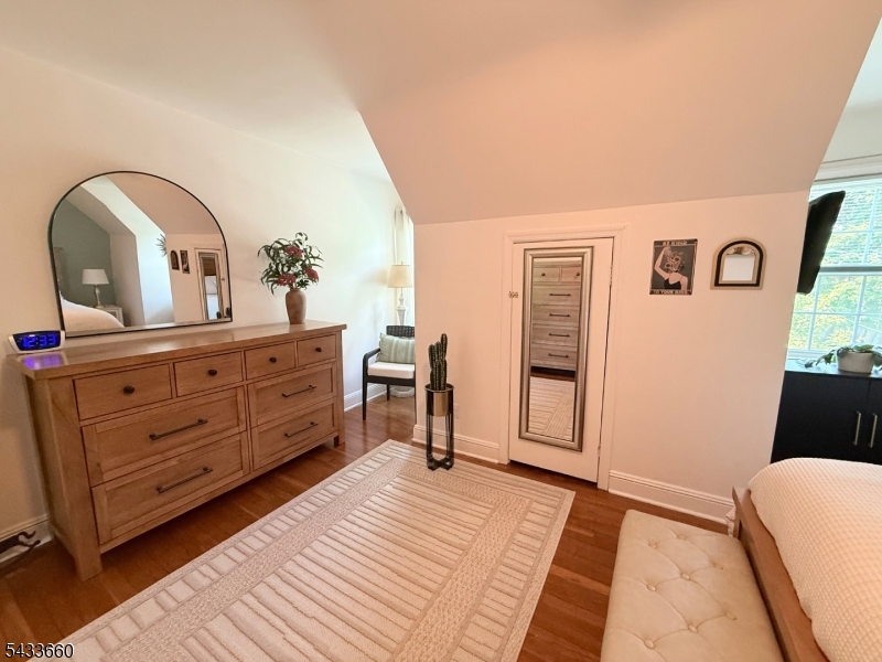 Flat - Residential