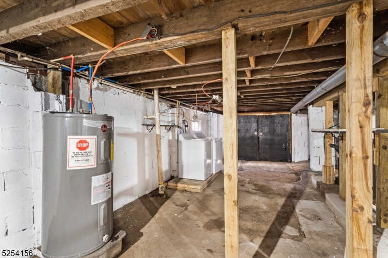 HIGH POINT - Residential