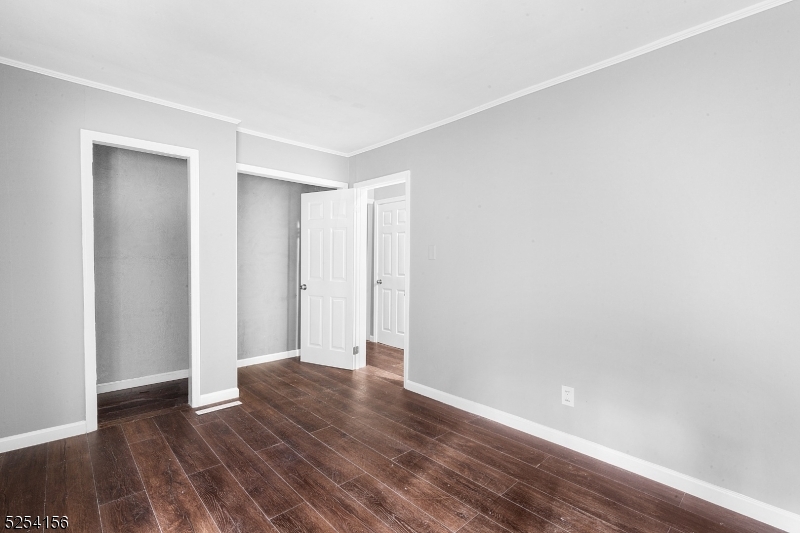 HIGH POINT - Residential