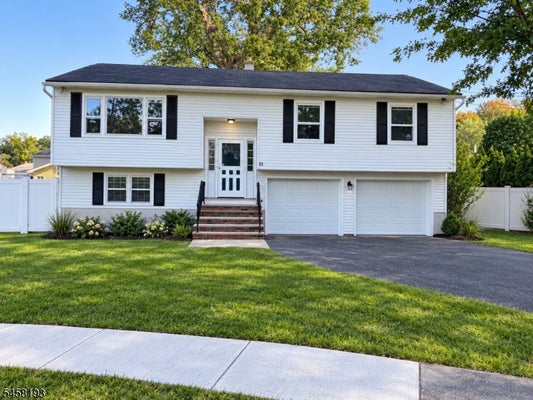 2 DENORA DR, TOTOWA, NJ 07512 - Image 7dc71bb675bf1abf4a863c12c56bd982/395065331