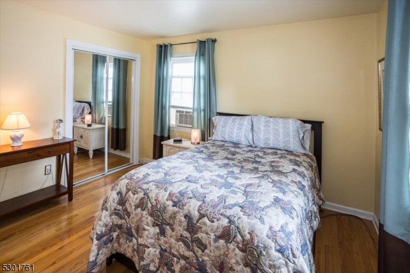 Lake Hiawatha - Residential