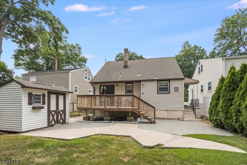 Lake Hiawatha - Residential