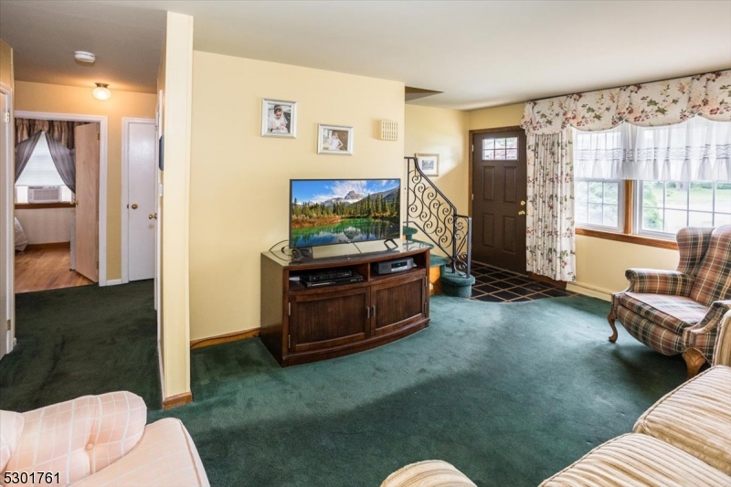 Lake Hiawatha - Residential