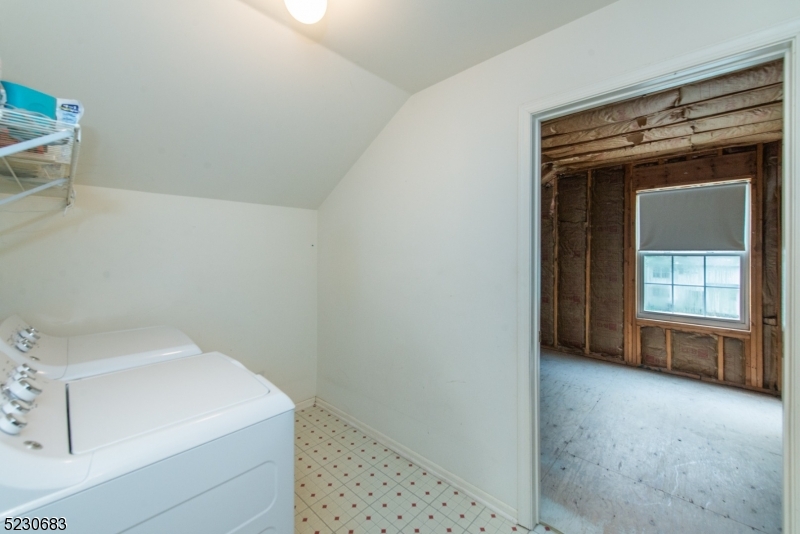 Sagamore Woods - Residential