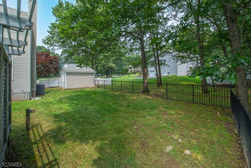 Sagamore Woods - Residential