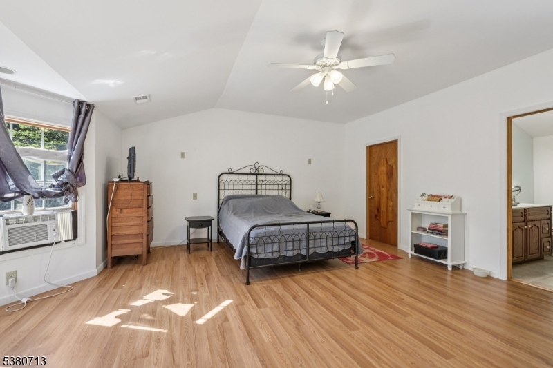 Crandon Lakes - Residential