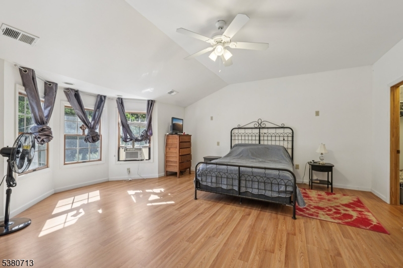 Crandon Lakes - Residential