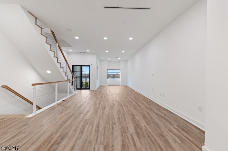 Riverfront Residences - Residential