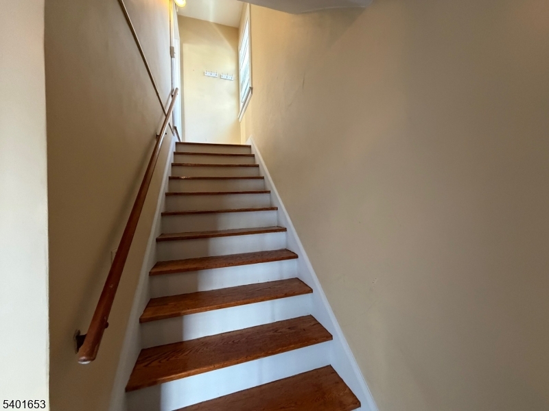 Watchung Plaza - Residential Lease