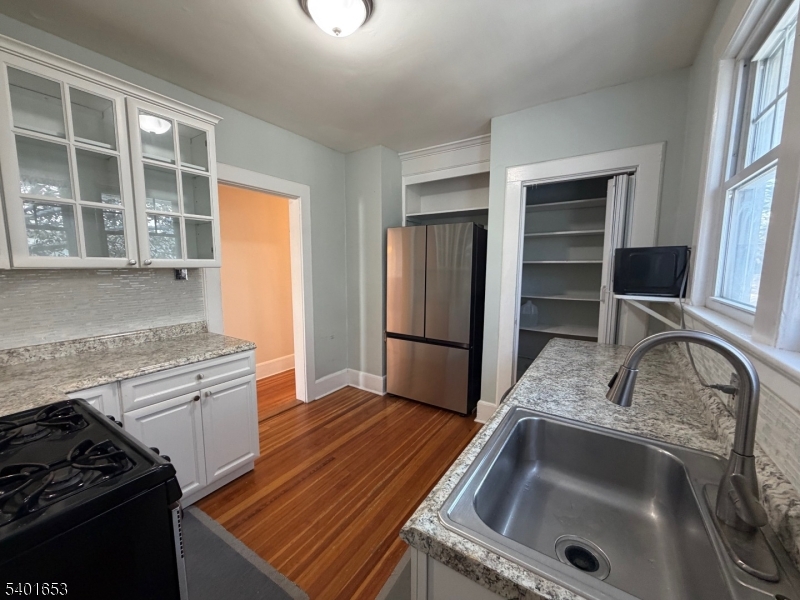 Watchung Plaza - Residential Lease