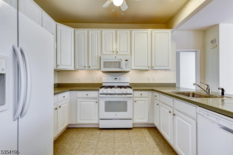 1310 Hamilton Dr