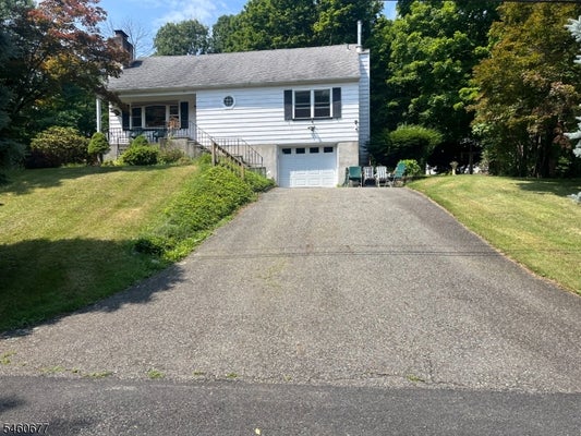17 MISTY LN, WEST MILFORD, NJ 07480 - Image 7dd7abeea0c69e389afded1e7d10d7e5/51071287