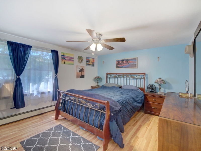 Crandon Lake - Residential