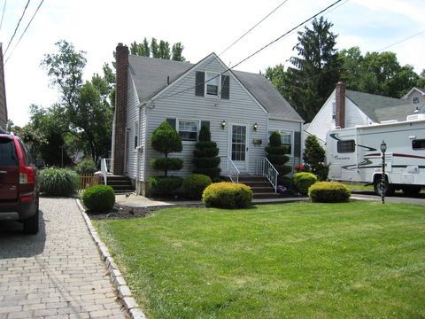 MLS: 3953603