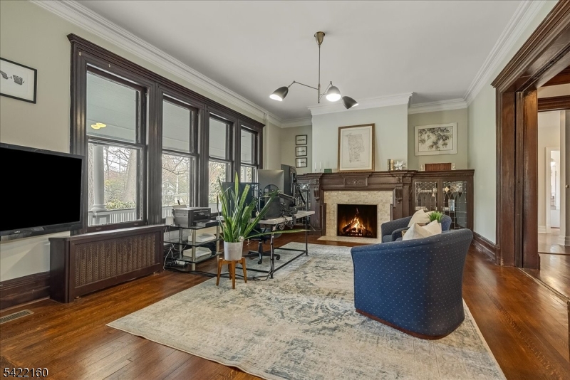 Montrose - Residential