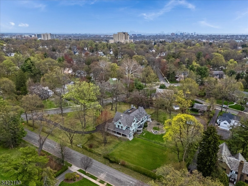 Montrose - Residential