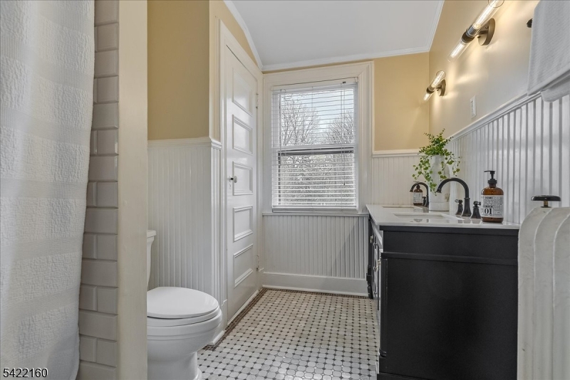 Montrose - Residential