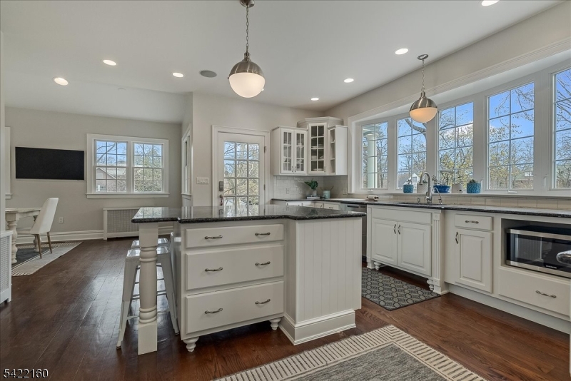 Montrose - Residential