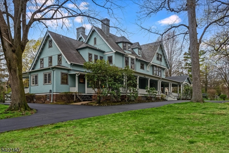 Montrose - Residential