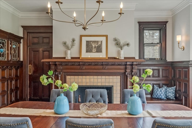 Montrose - Residential