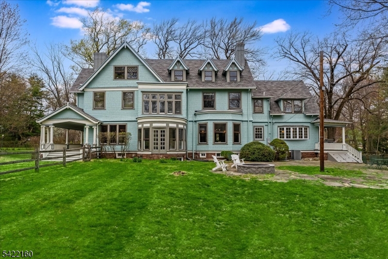 Montrose - Residential