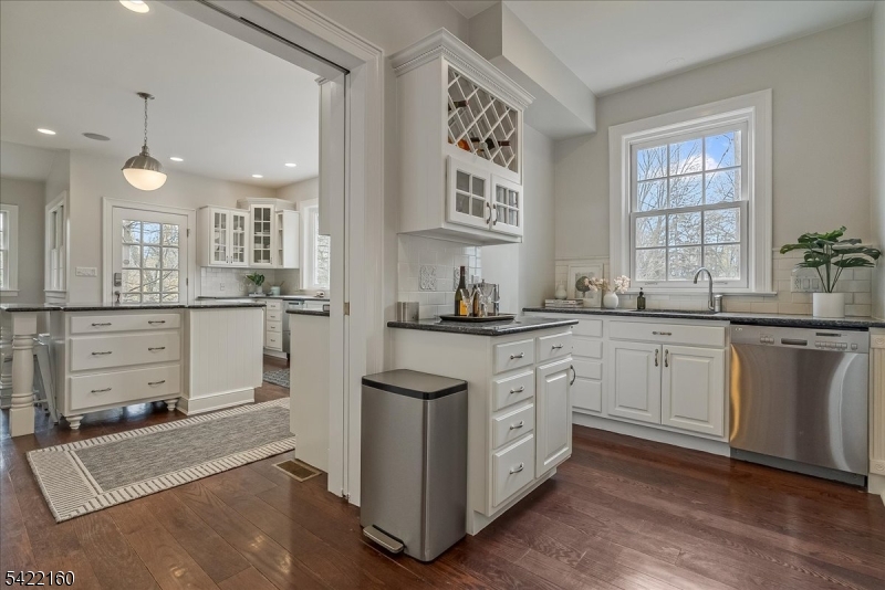 Montrose - Residential