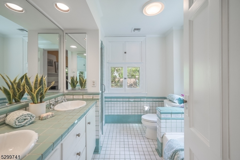 Upper Wyoming - Residential