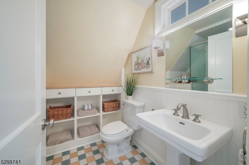 Upper Wyoming - Residential