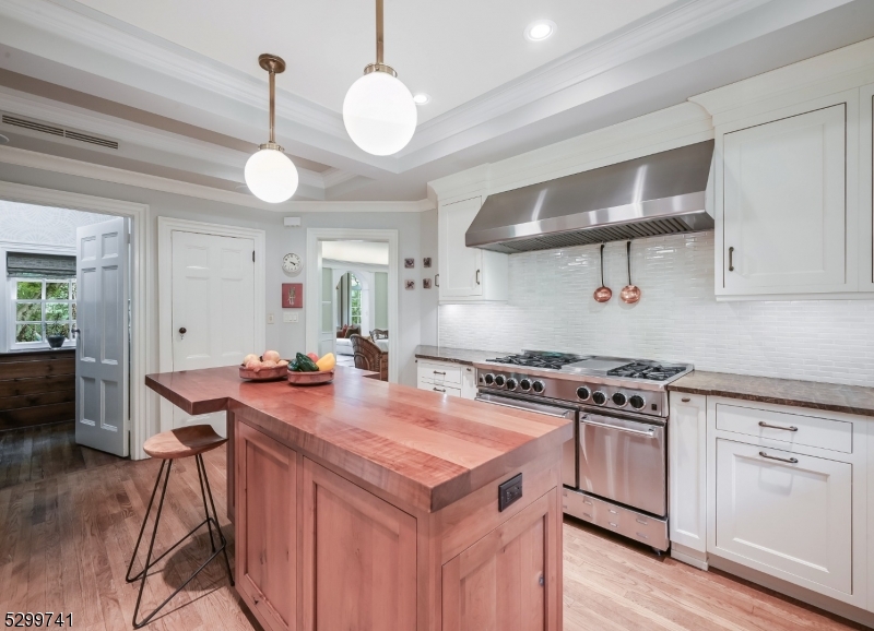 Upper Wyoming - Residential