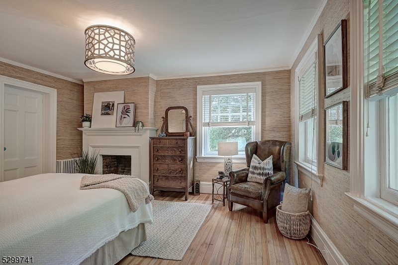 Upper Wyoming - Residential